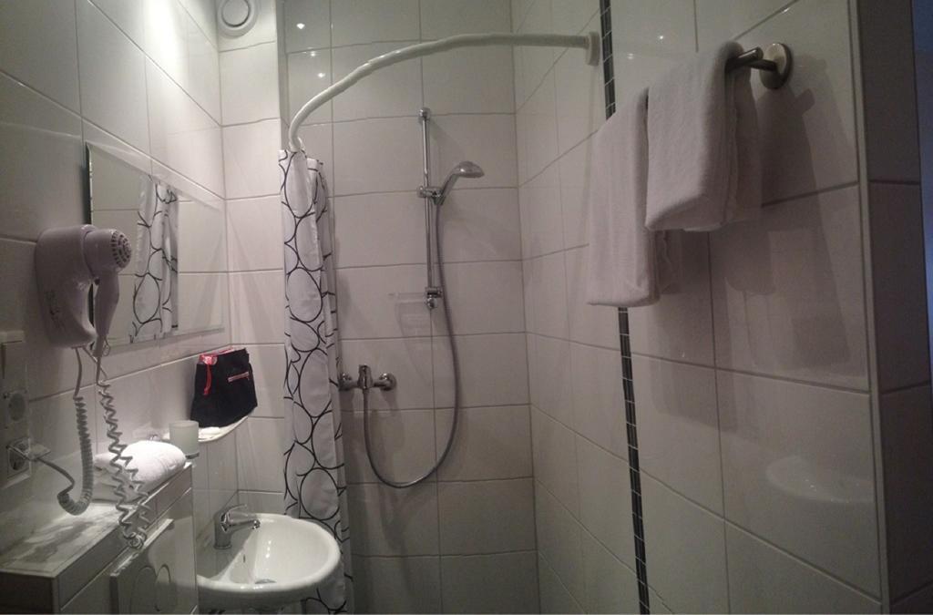 Hotel Koch Maingau Obertshausen Esterno foto